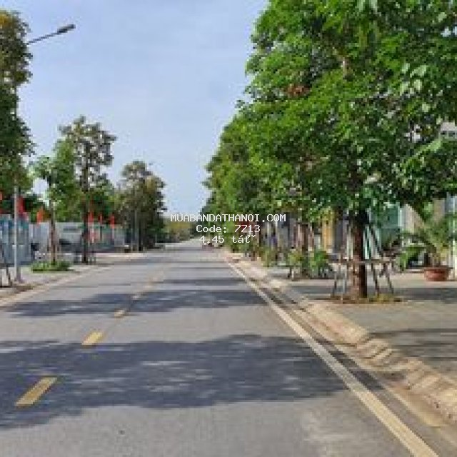 Bán đất tặng nhà tàm xá, ngõ to, 85m2 giá 4,45 tỷ