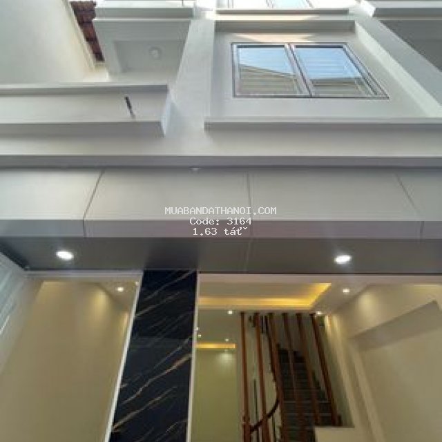 Bán nhà đại thành quốc oai dt 40m2