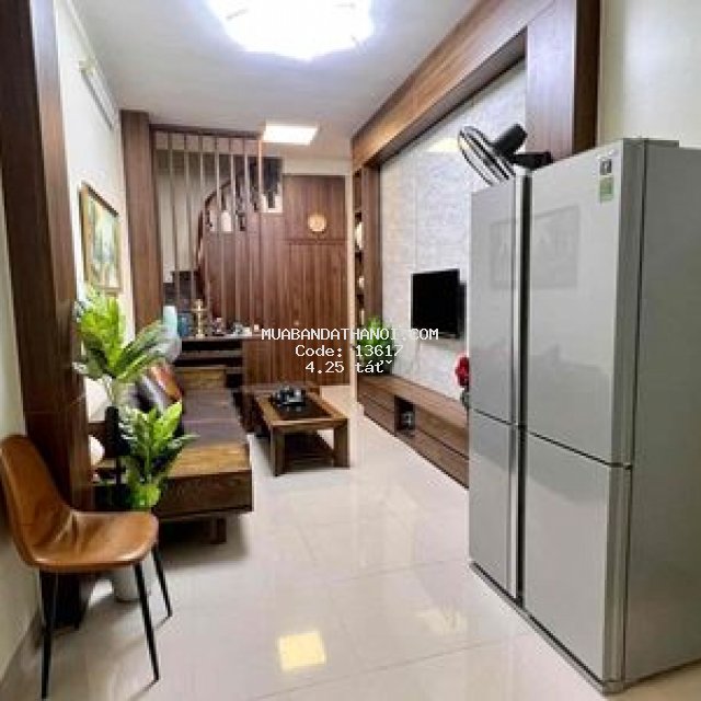 Bán nhà đẹp tân mai 40m2 3 tầng 4.25 tỷ