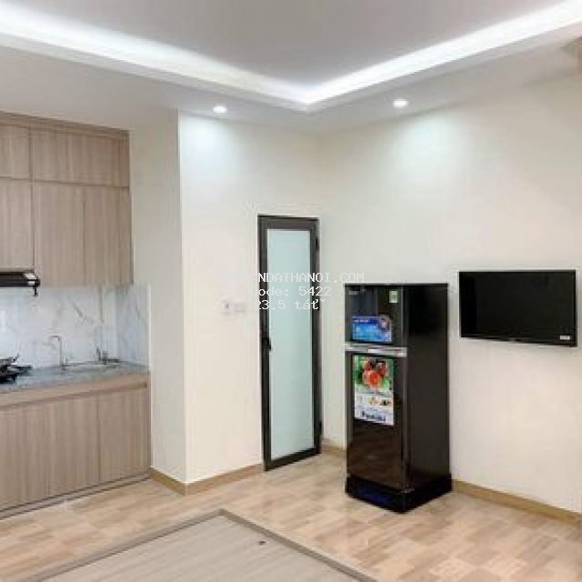 Bán nhà hoàng quốc việt 110m2 x 9 tầng 23.5 tỷ