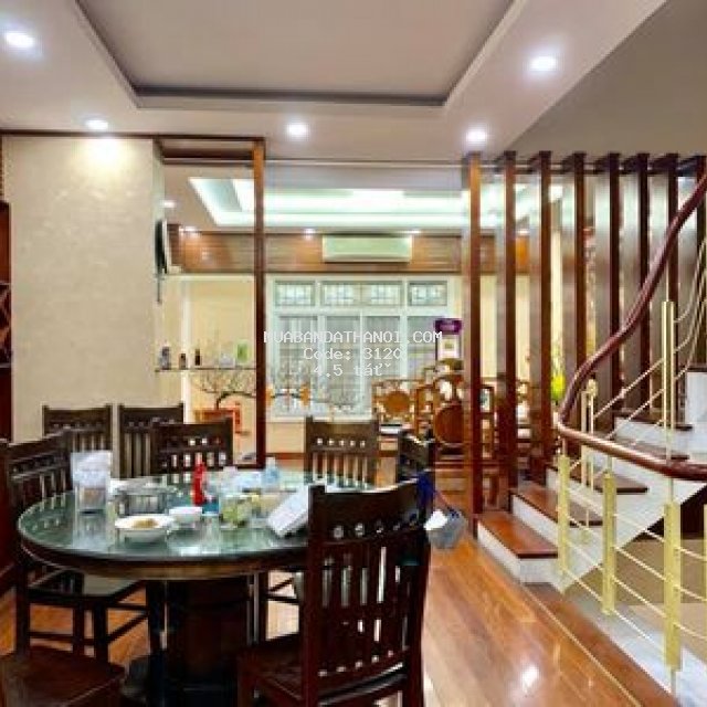 Bán nhà ngõ 211 khương trung 60m2, 4.5 tỷ, 4 tầng