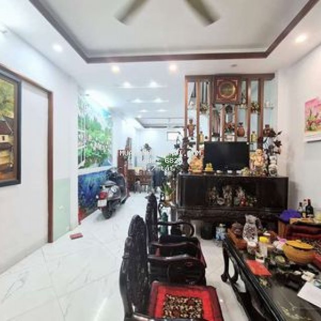 Bán nhà ngõ 54 ngọc hồi 60m2 ô tô tránh 5m.