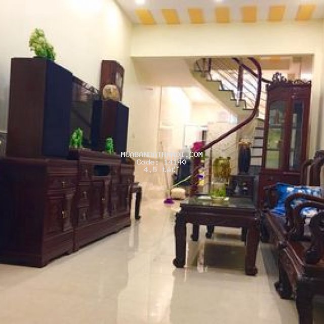 Chính chủ bán nhà tam trinh 43,5m2 x 4,5 tầng