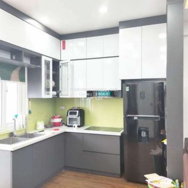 Gia đình cần bán căn hộ 77m² view hồ kdt thanh hà