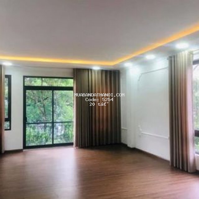 Mặt phố vip trần đại nghĩa 72m2 5 tầng_vỉa hè_20tỷ