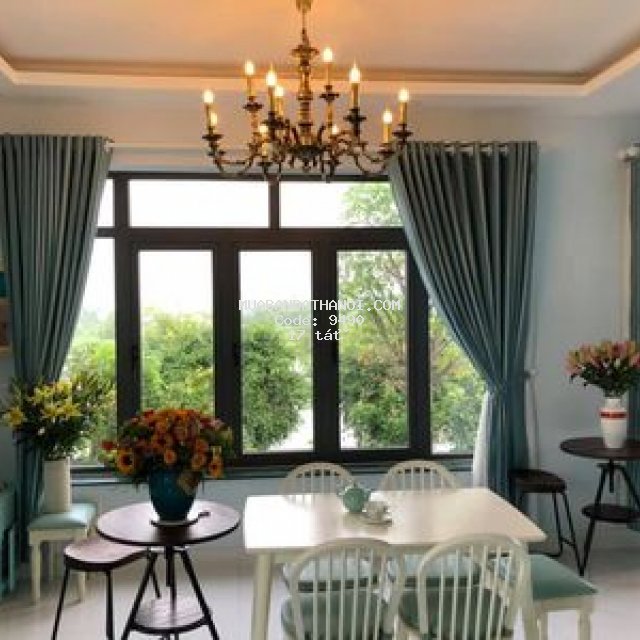 Phố trung kính lớn, lô góc oto, 70m2 , cầu giấy.