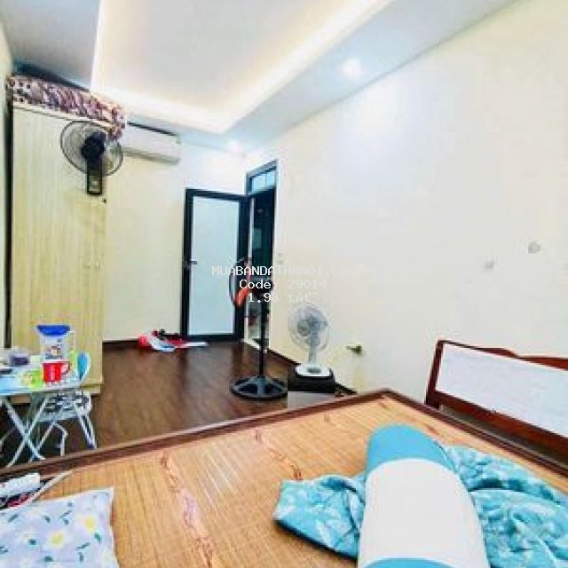 Bán nhà 31m sài đồng long biên lô góc ngõ thông chỉ 1.98 tỷ