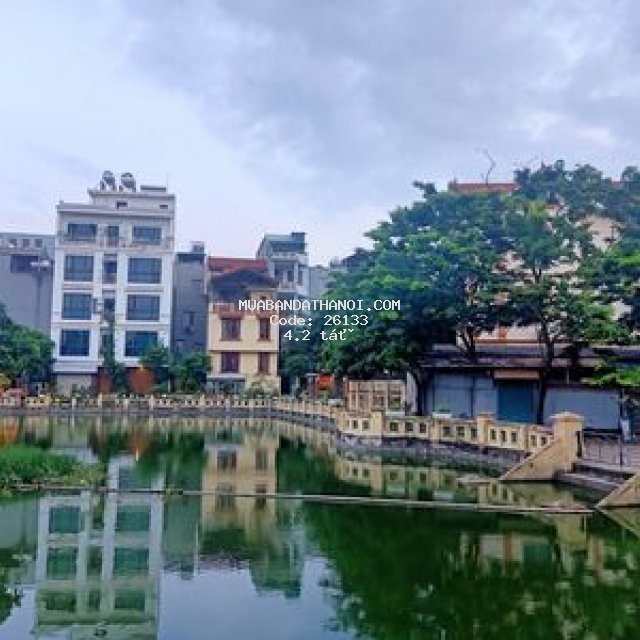 Bán nhà 5t đông ngạc view hồ thoáng mát, căn góc,ô tô đỗ cửa, 2 thoáng