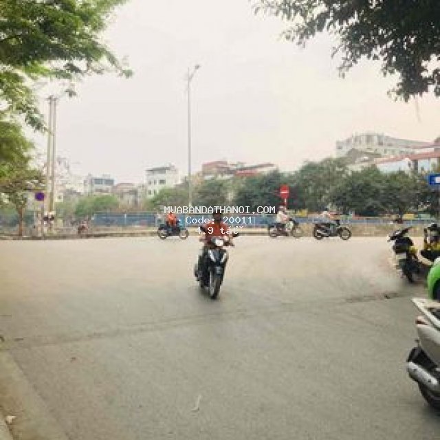 Bán nhà gấp