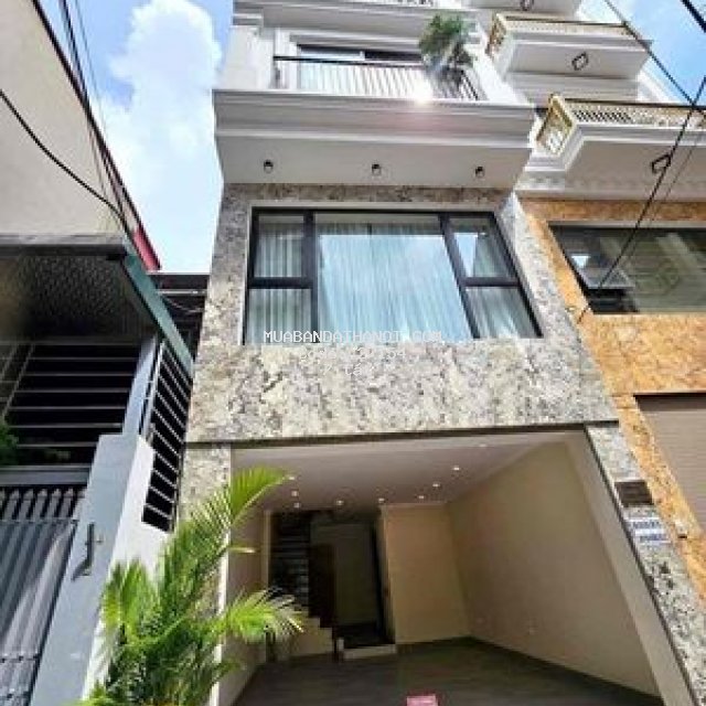 Bán nhà thuỵ khuê 55m2 chỉ 7 tỷ ô tô lùi cửa, quận tây hồ