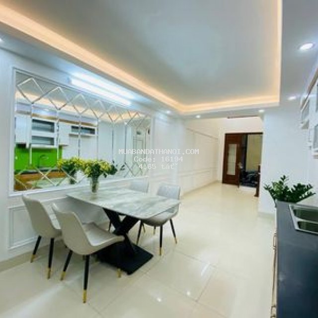 Bán nhà trần thái tông-48m2-hơn 4 tỷ-full nội thất