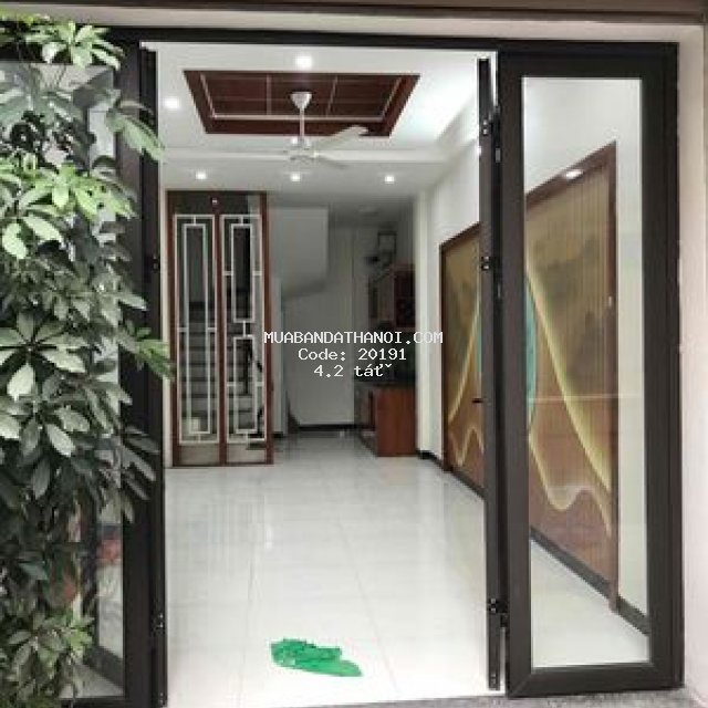 Nguyễn chính 30m2 5 tầng ngõ thông -kinh doanh