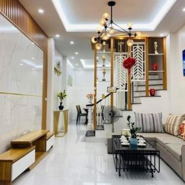 Nhà 5 tầng, 46m2, 6 p.ngủ, hoàng hoa thám, oto 10m