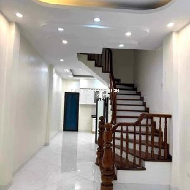 Nhà kim giang, 42m2 / 5t, ngõ nông, tiện giao thông, nhà đẹp sổ riêng