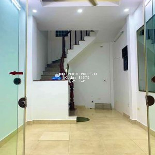 Nhà thụy khuê tây hồ  30m2,4 tầng ô tô cách 15m