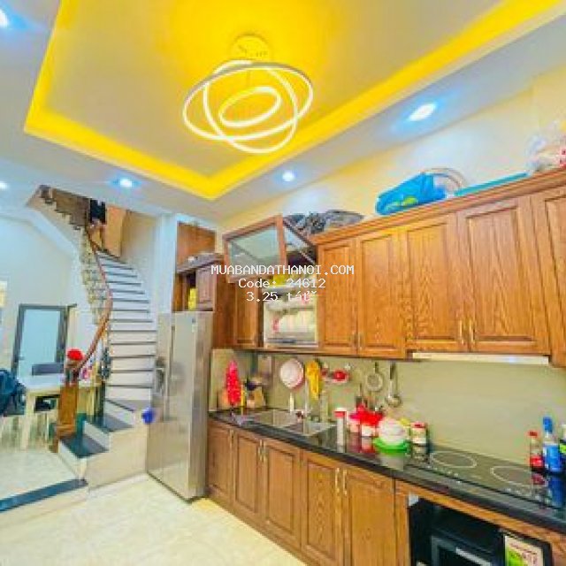 Rẻ! bán nhà thái thịnh, ngõ thông, thoáng, gần phố, 32m2*5t nhỉnh 3 tỷ