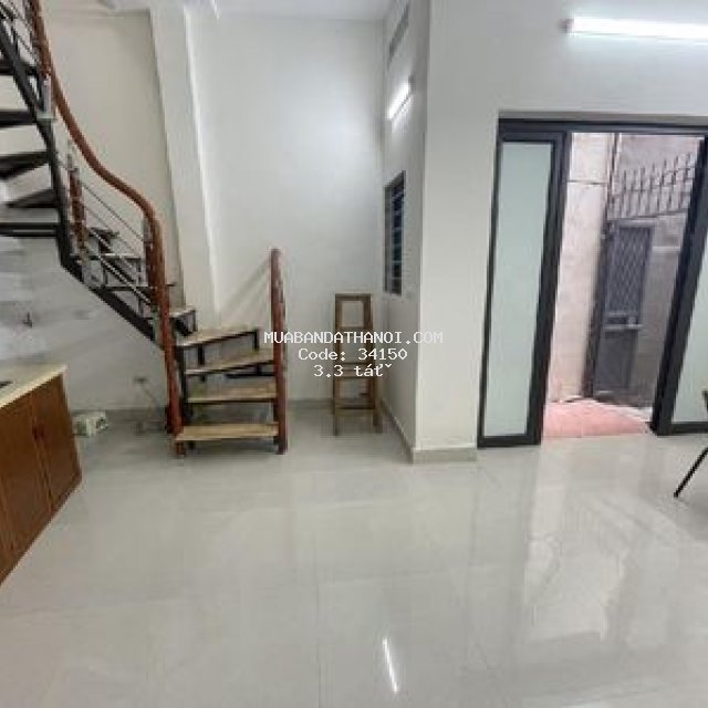 💯hai bà trưng- ô tô đỗ cổng - ngõ thông - gần phố - 30m2 - giá 3.3 tỷ