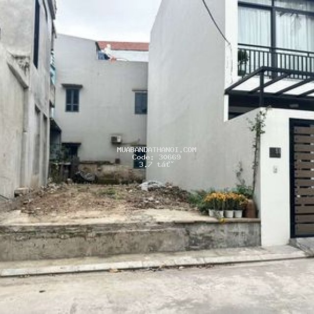 🔥🔥🔥mảng đất đẹp kiêu kị- gia lâm ( có 1 không 2).- diện tích: 80m2,